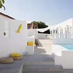 Casasupertubos - Privada A 10min Da Peniche